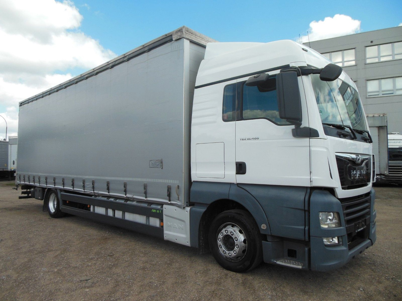 MAN TGX 18.460, XLX, VOLL LUFT, PRITSCHE 9,2M, TOP!! - Φορτηγό μουσαμάς: φωτογραφία 2 MAN TGX 18.460, XLX, VOLL LUFT, PRITSCHE 9,2M, TOP!! - Φορτηγό μουσαμάς: φωτογραφία 2