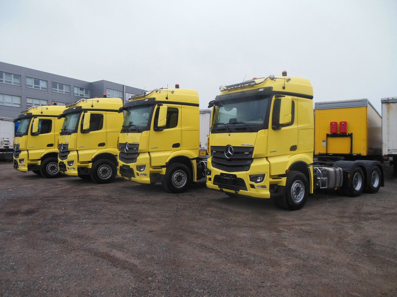 Mercedes-Benz 3353 ACTROS, 6X4, TRK, SET 120 TON, WIE NEUE!E!! - Τράκτορας: φωτογραφία 1 Mercedes-Benz 3353 ACTROS, 6X4, TRK, SET 120 TON, WIE NEUE!E!! - Τράκτορας: φωτογραφία 1