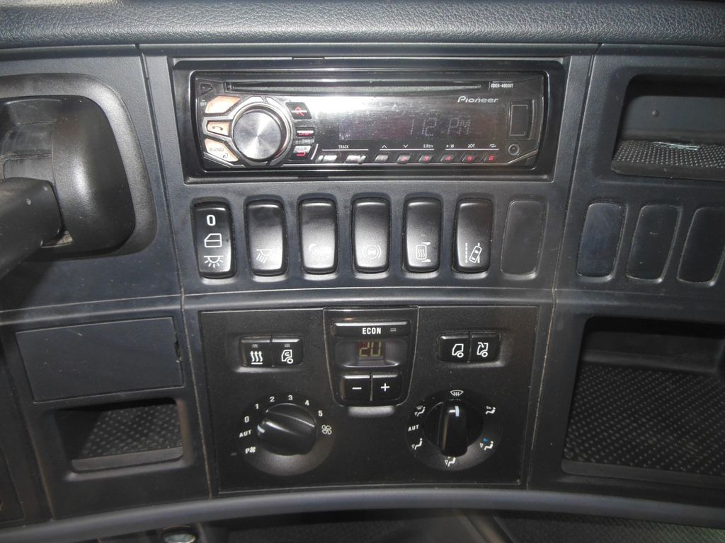 Τράκτορας Scania R410, LOWDECK, RETARDER, TOP STAND Scania R410, LOWDECK, RETARDER, TOP STAND: φωτογραφία 16