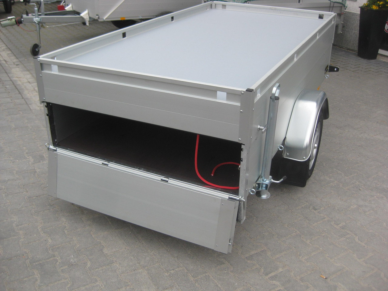 ALUBOXX Deckelanhänger GT 750 HT 251x126x48cm (S) 750kg - Ρυμούλκες αυτοκίνητο: φωτογραφία 5 ALUBOXX Deckelanhänger GT 750 HT 251x126x48cm (S) 750kg - Ρυμούλκες αυτοκίνητο: φωτογραφία 5