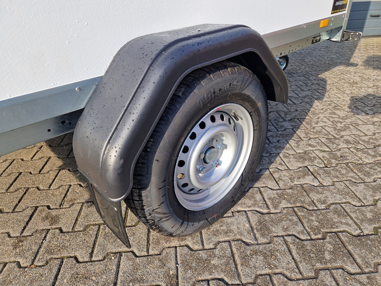 Ρυμούλκα κόφα Brenderup Cargo Dynamic CD260 B R 260x153x150cm niedrig Heckrampe Wabenwände (S) 1300kg: φωτογραφία 7