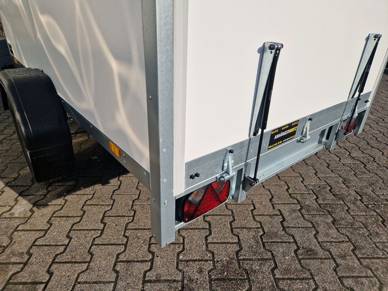 Ρυμούλκα κόφα Brenderup Cargo Dynamic CD260 B R 260x153x150cm niedrig Heckrampe Wabenwände (S) 1300kg: φωτογραφία 8