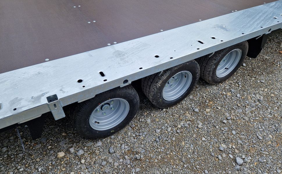 Brian James Trailer Connect 500x210cm black plateau Tridem 10" 3500kg - Τρέιλερ πλατφόρμα/ Καρότσα: φωτογραφία 1 Brian James Trailer Connect 500x210cm black plateau Tridem 10" 3500kg - Τρέιλερ πλατφόρμα/ Καρότσα: φωτογραφία 1