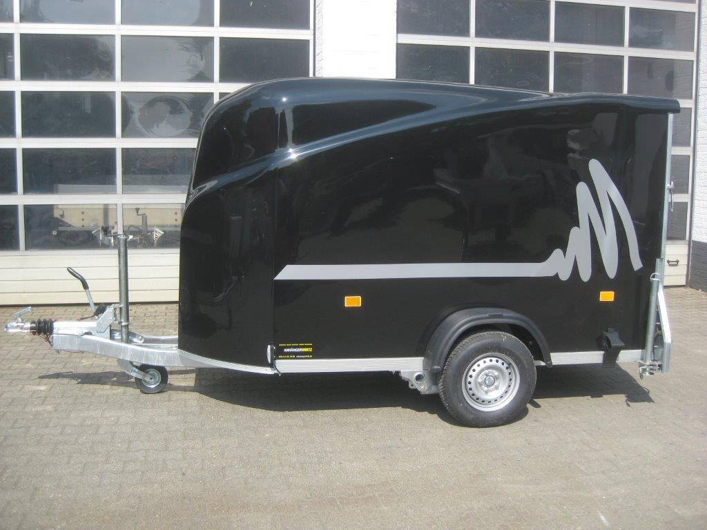 Debon Cargo 1300 300x152x168cm black aerodynamik Pullman II 100km/H 1300kg Modell 2024 - Ρυμούλκα κόφα: φωτογραφία 4 Debon Cargo 1300 300x152x168cm black aerodynamik Pullman II 100km/H 1300kg Modell 2024 - Ρυμούλκα κόφα: φωτογραφία 4