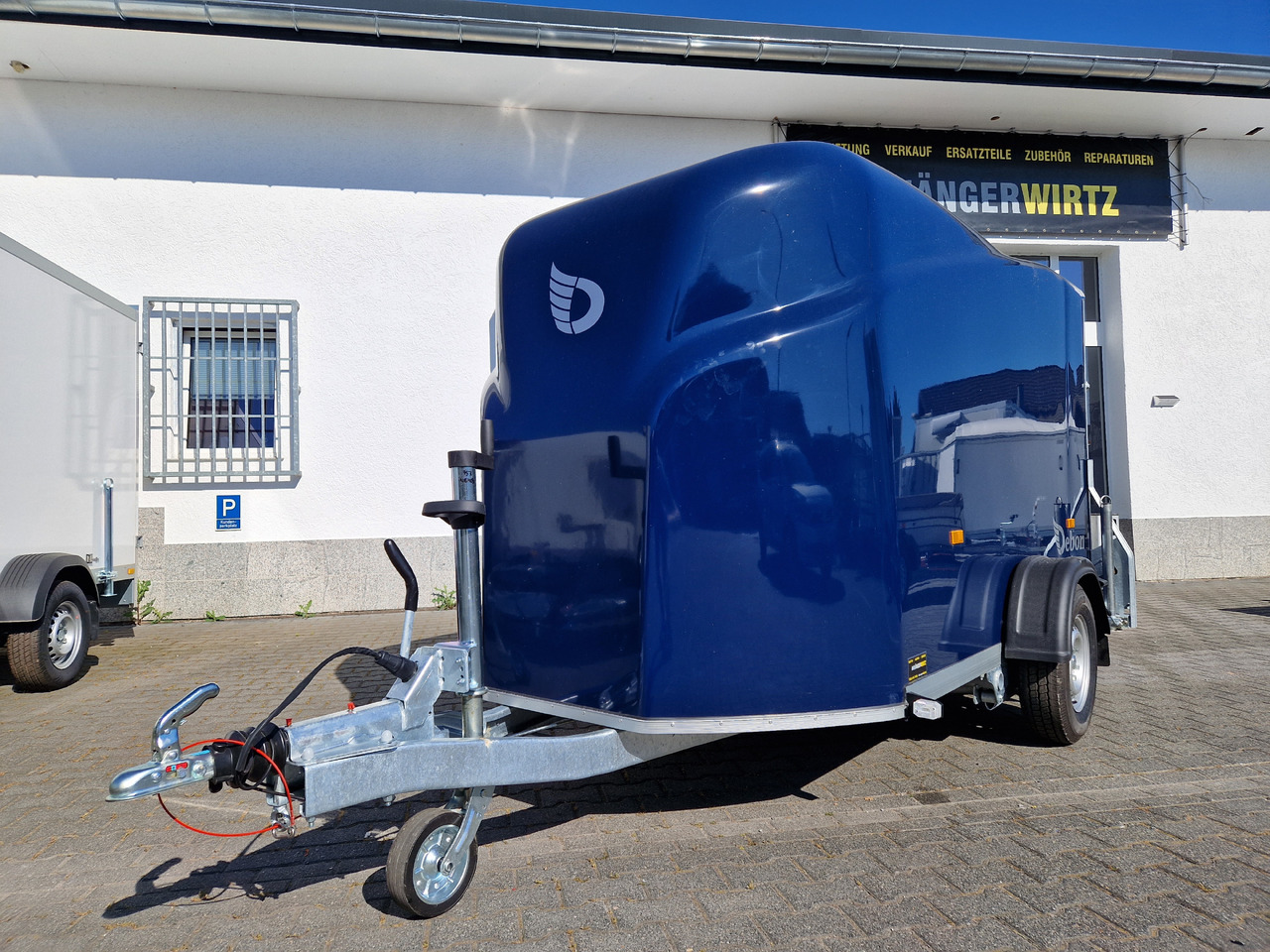 Debon Cargo 1300 300x152x168cm royal blau Seitentür 100km/H Pullman 1300kg - Ρυμούλκα κόφα: φωτογραφία 4 Debon Cargo 1300 300x152x168cm royal blau Seitentür 100km/H Pullman 1300kg - Ρυμούλκα κόφα: φωτογραφία 4
