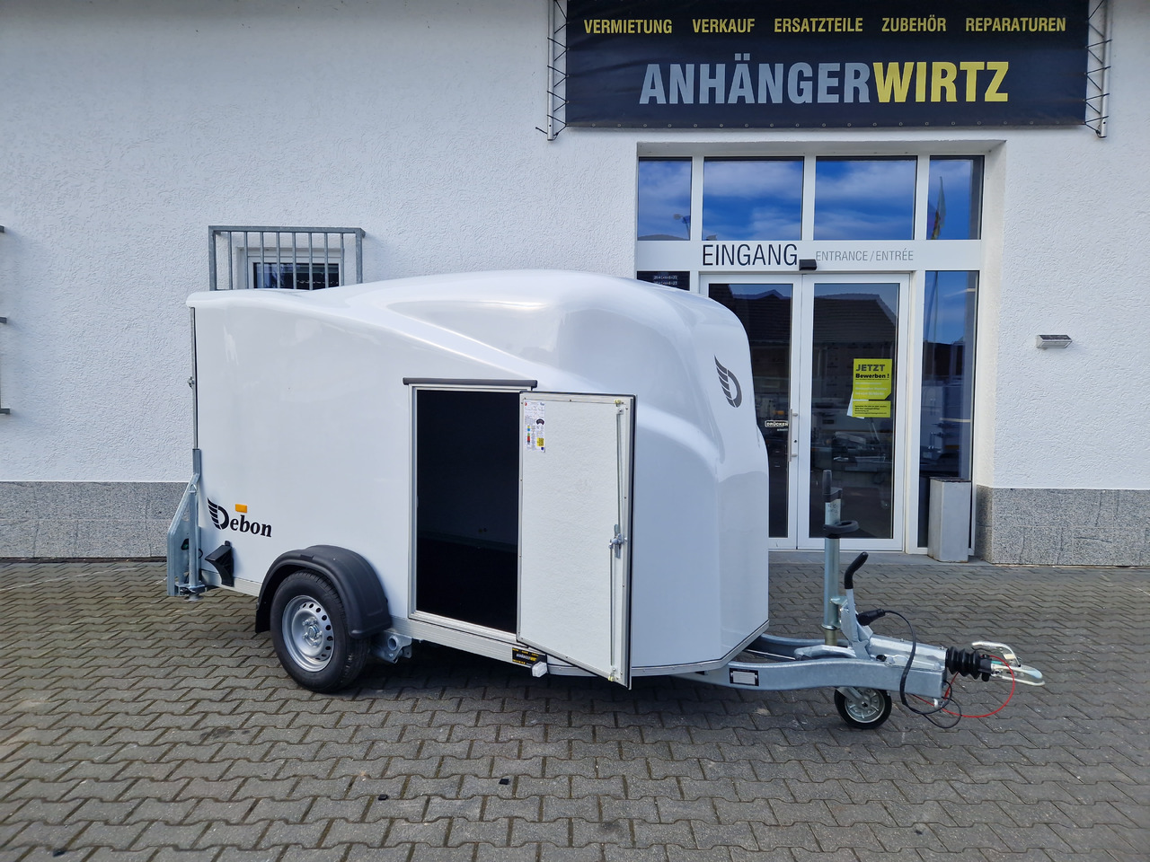 Debon Cargo 1300 300x152x168cm white Seitentür Pullman II 100km/H 1300kg Modell 2025 - Ρυμούλκα κόφα: φωτογραφία 2 Debon Cargo 1300 300x152x168cm white Seitentür Pullman II 100km/H 1300kg Modell 2025 - Ρυμούλκα κόφα: φωτογραφία 2