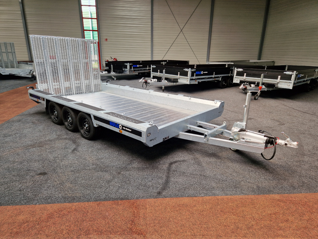 HULCO TERRAX-3 Go Getter Aluboden 394x180x27cm Heckrampe 150cm LED Tridem 3500kg - Τρέιλερ μεταφοράς μηχανημάτων: φωτογραφία 4 HULCO TERRAX-3 Go Getter Aluboden 394x180x27cm Heckrampe 150cm LED Tridem 3500kg - Τρέιλερ μεταφοράς μηχανημάτων: φωτογραφία 4