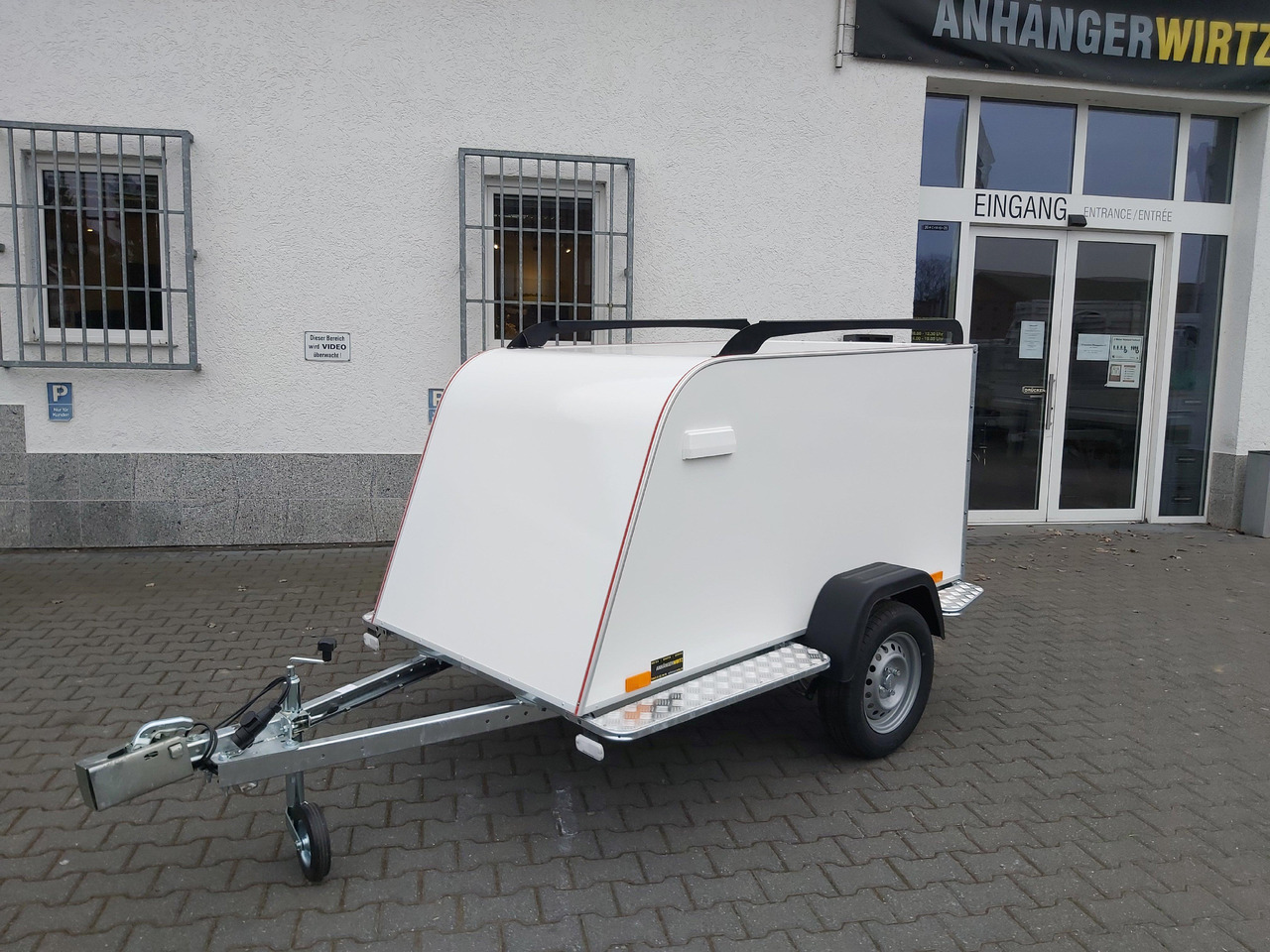 Kofferanhänger TF3 S Mini 205x110x90cm Reling Seitentür (XS) 100km/H 750kg Modell 2024 - Ρυμούλκα κόφα: φωτογραφία 3 Kofferanhänger TF3 S Mini 205x110x90cm Reling Seitentür (XS) 100km/H 750kg Modell 2024 - Ρυμούλκα κόφα: φωτογραφία 3
