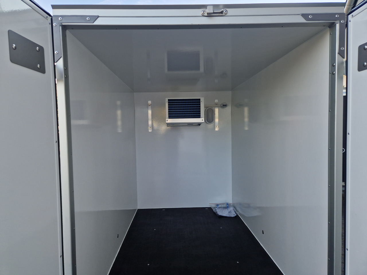 Kühlanhänger 752 DK2 Classic 199x124x150cm XPS Govi Kühlung 750kg ungebremst - Ρυμούλκα ψυγείο: φωτογραφία 5 Kühlanhänger 752 DK2 Classic 199x124x150cm XPS Govi Kühlung 750kg ungebremst - Ρυμούλκα ψυγείο: φωτογραφία 5