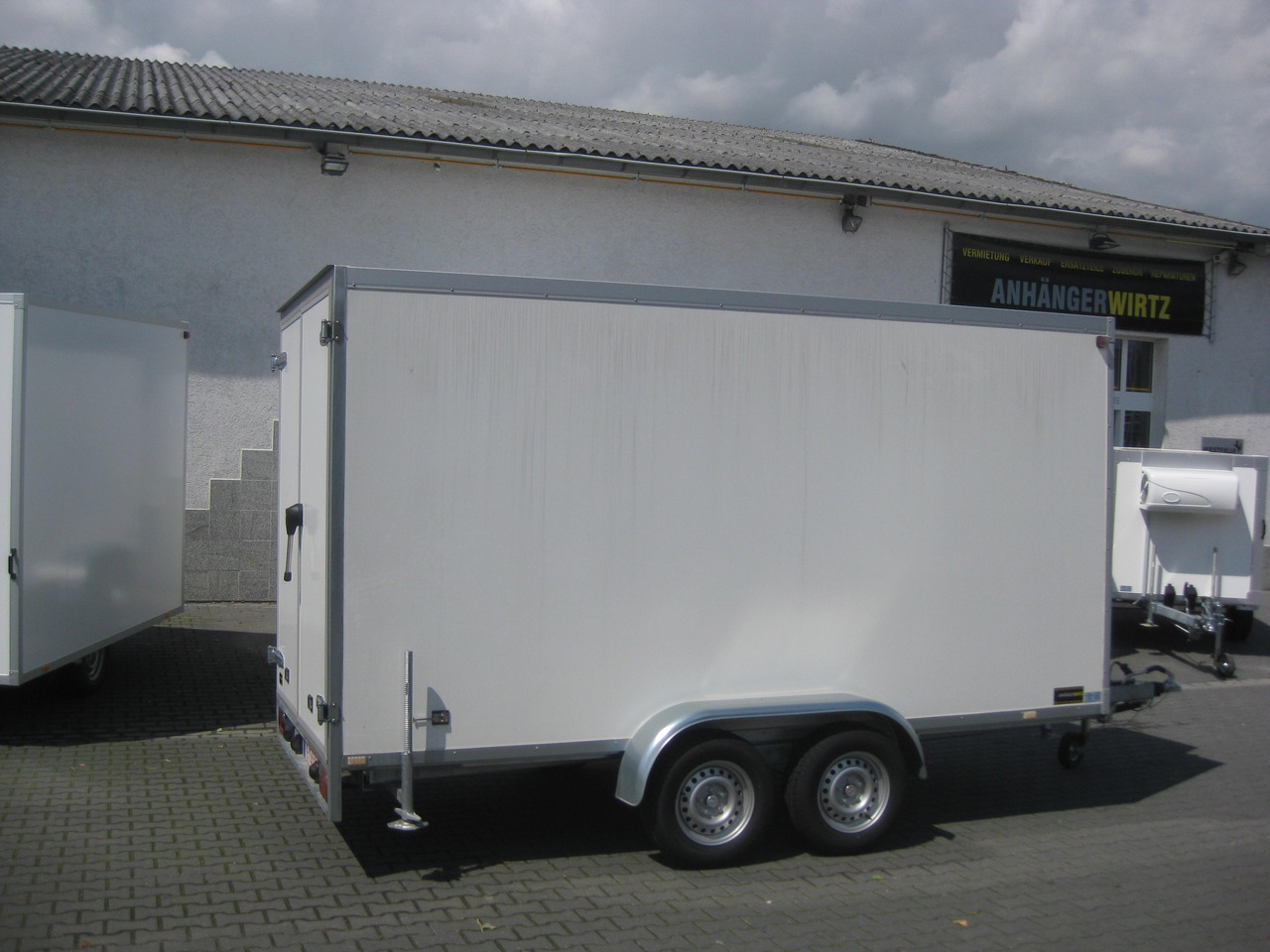 Kühlanhänger AZKF 2740/180 395x178x200cm Govi Kühlaggregat 5 60 Frioliner Modell 2023 - Ρυμούλκα ψυγείο: φωτογραφία 5 Kühlanhänger AZKF 2740/180 395x178x200cm Govi Kühlaggregat 5 60 Frioliner Modell 2023 - Ρυμούλκα ψυγείο: φωτογραφία 5