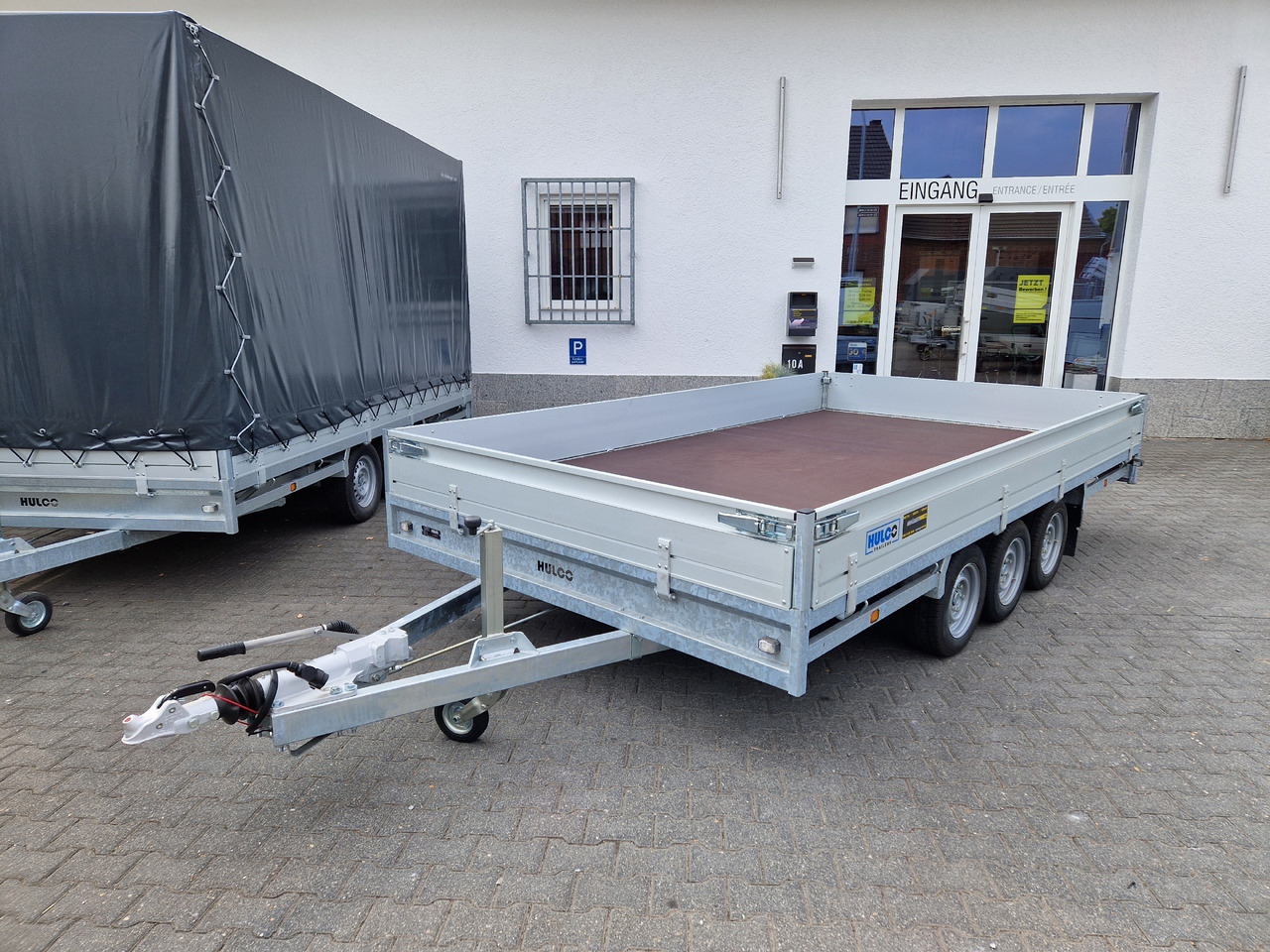 MEDAX - 3 3500 405x223x30cm Tridem 12" niedrig Fahrwerk (XL) 3500kg - Τρέιλερ πλατφόρμα/ Καρότσα: φωτογραφία 1 MEDAX - 3 3500 405x223x30cm Tridem 12" niedrig Fahrwerk (XL) 3500kg - Τρέιλερ πλατφόρμα/ Καρότσα: φωτογραφία 1