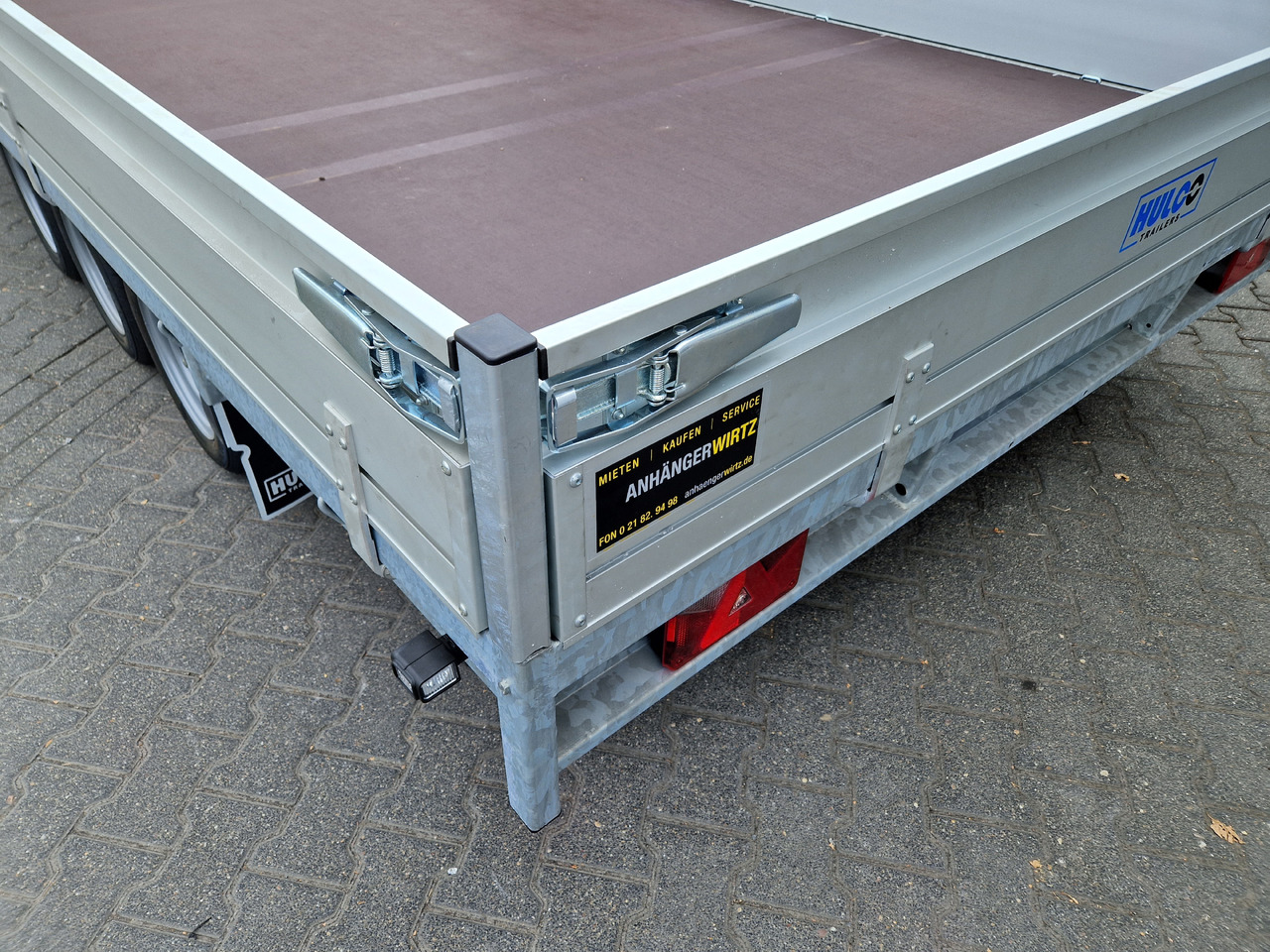 Τρέιλερ πλατφόρμα/ Καρότσα MEDAX - 3 3500 405x223x30cm Tridem 12" niedrig Fahrwerk (XL) 3500kg: φωτογραφία 10