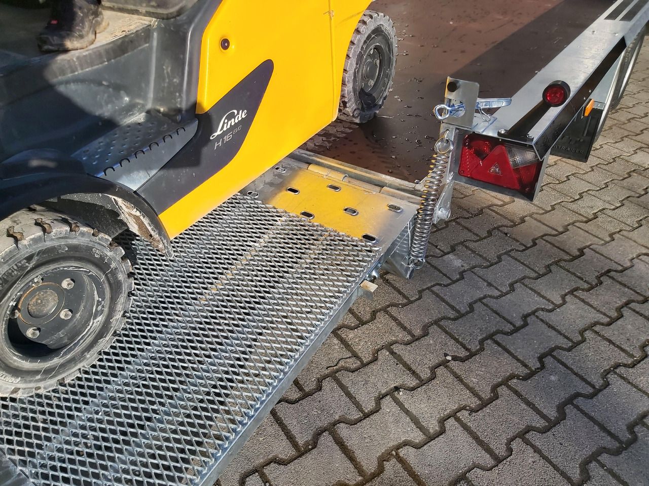 Martz Maschinentransporter BUILDER XL Bau-3 3500/3 400x180x30cm Auffahrklappe Tridem (XL) 3500kg - Τρέιλερ μεταφοράς μηχανημάτων: φωτογραφία 3 Martz Maschinentransporter BUILDER XL Bau-3 3500/3 400x180x30cm Auffahrklappe Tridem (XL) 3500kg - Τρέιλερ μεταφοράς μηχανημάτων: φωτογραφία 3