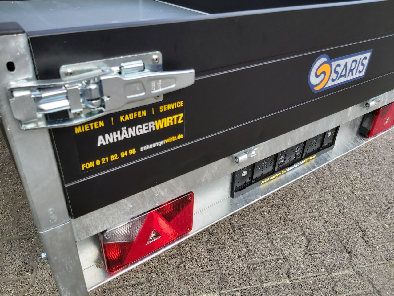 Saris Kipper K1 276 170 2700 2 276x170x30cm black Edition Handpumpe 13" 2700kg - Ρυμούλκα ανατρεπόμενο: φωτογραφία 1 Saris Kipper K1 276 170 2700 2 276x170x30cm black Edition Handpumpe 13" 2700kg - Ρυμούλκα ανατρεπόμενο: φωτογραφία 1