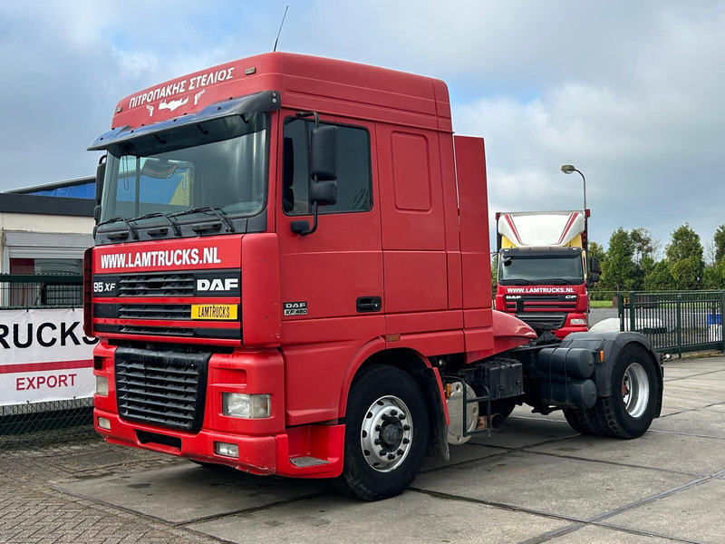 Τράκτορας DAF XF 95.480: φωτογραφία 1