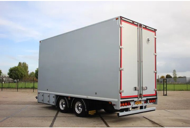 DRACO Middenas aanhangwagen bloemen / planten verkoopwagen - Ρυμούλκα κόφα: φωτογραφία 1 DRACO Middenas aanhangwagen bloemen / planten verkoopwagen - Ρυμούλκα κόφα: φωτογραφία 1