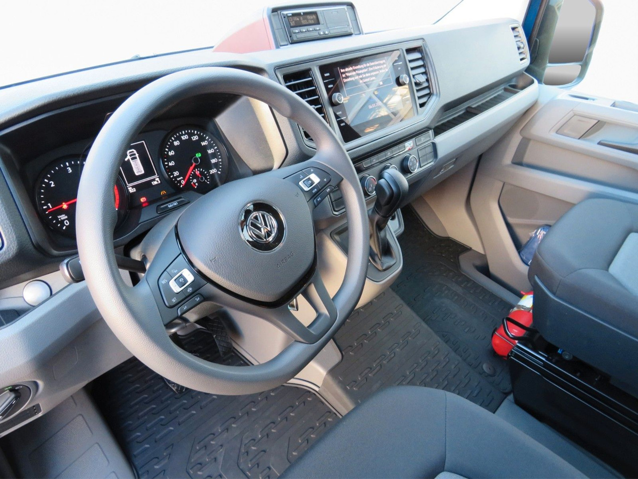 Volkswagen Crafter 55 Doka Extralang mit Superhochdach Volkswagen Crafter 55 L5 Superhochdach Doka BOTT-Ausbau - Βαν, Διπλοκάμπινο ελαφρύ επαγγελματικό: φωτογραφία 2 Volkswagen Crafter 55 Doka Extralang mit Superhochdach Volkswagen Crafter 55 L5 Superhochdach Doka BOTT-Ausbau - Βαν, Διπλοκάμπινο ελαφρύ επαγγελματικό: φωτογραφία 2