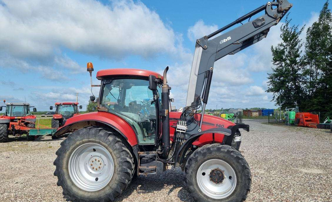 Case-IH 140 Maxxum - Τρακτέρ: φωτογραφία 4 Case-IH 140 Maxxum - Τρακτέρ: φωτογραφία 4
