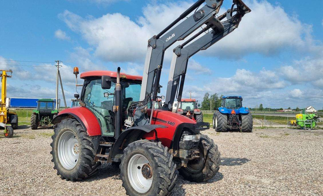 Case-IH 140 Maxxum - Τρακτέρ: φωτογραφία 1 Case-IH 140 Maxxum - Τρακτέρ: φωτογραφία 1