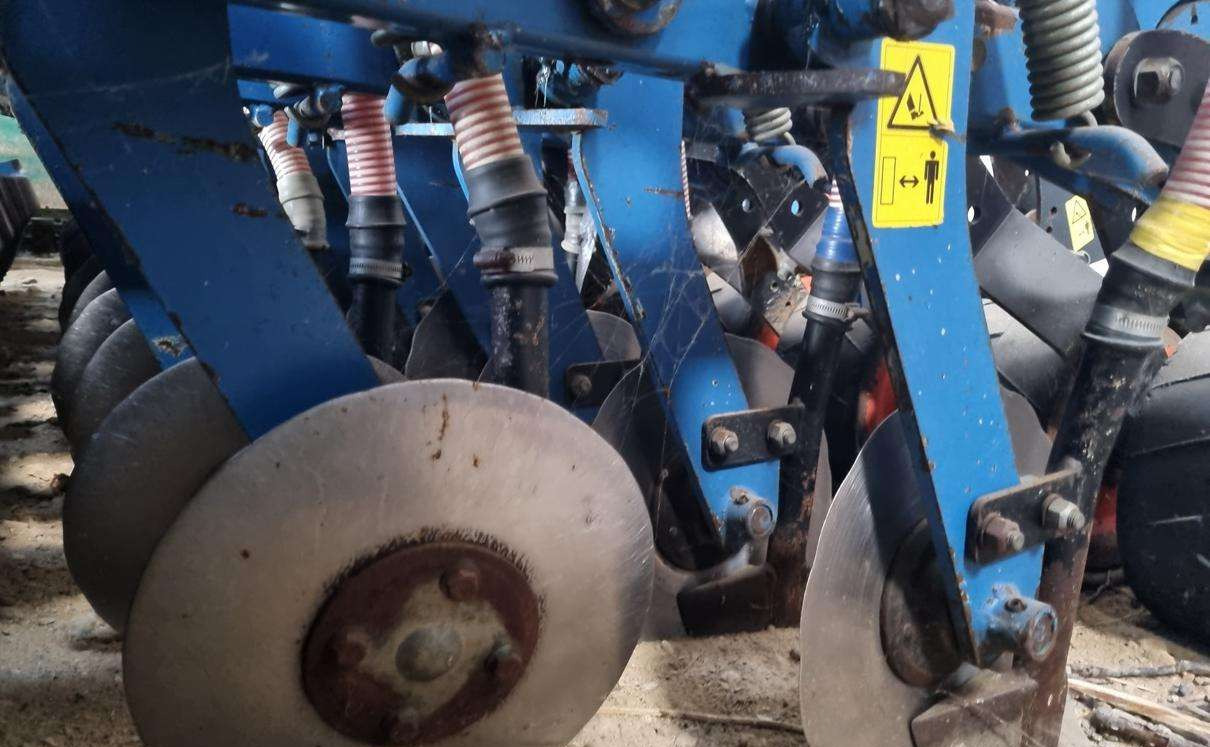 Rabe Turbodrill XL - Σπαρτική με σβάρνα: φωτογραφία 5 Rabe Turbodrill XL - Σπαρτική με σβάρνα: φωτογραφία 5