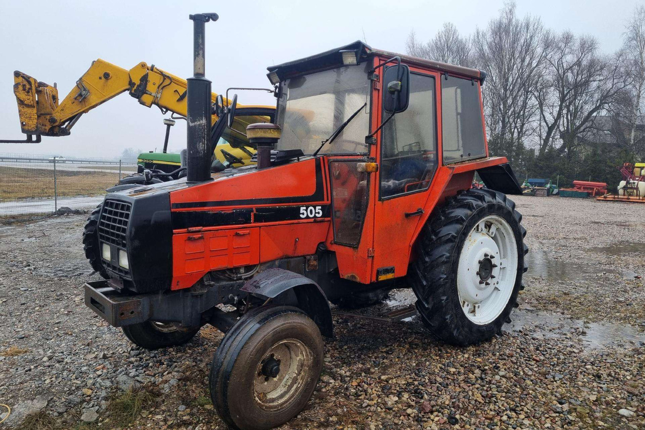 Valmet 505 - Τρακτέρ: φωτογραφία 2 Valmet 505 - Τρακτέρ: φωτογραφία 2