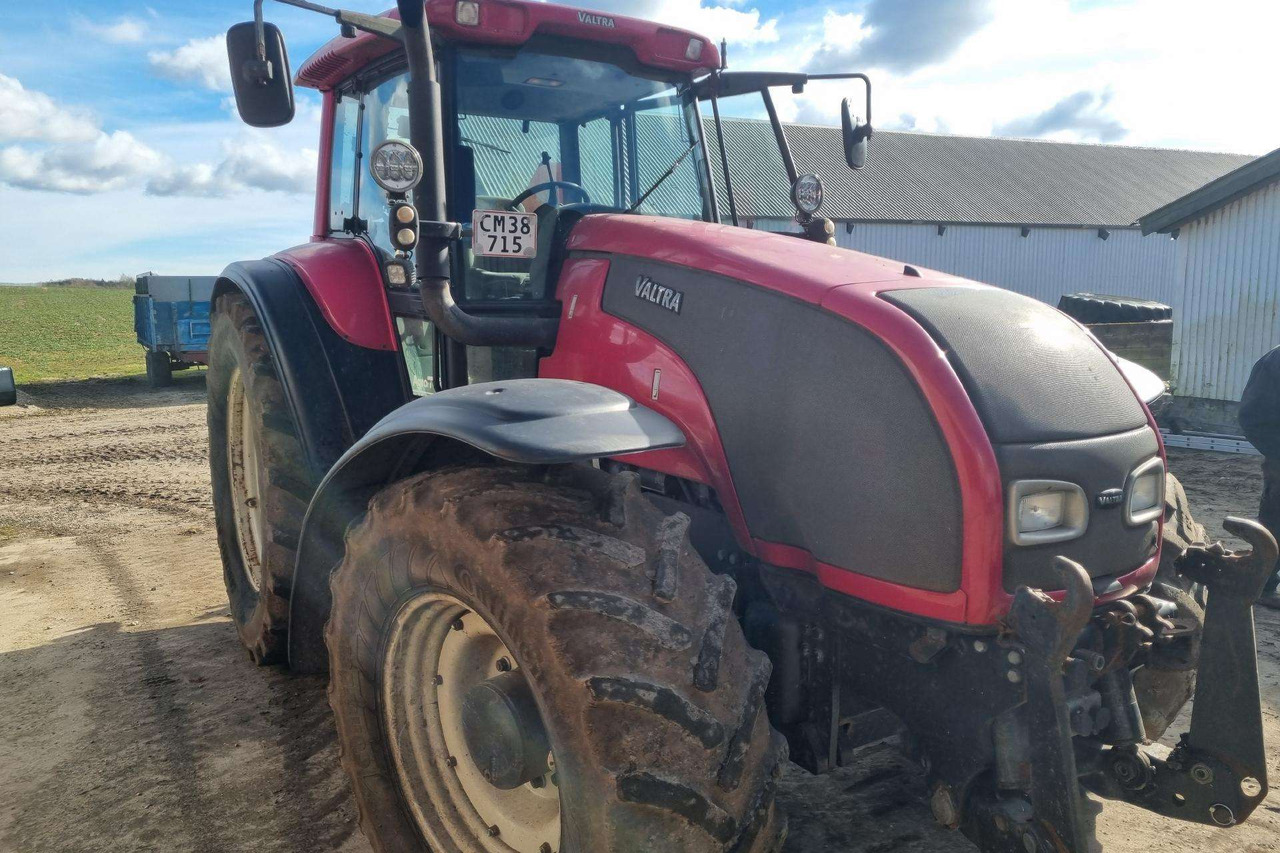 Valtra T190 - Τρακτέρ: φωτογραφία 2 Valtra T190 - Τρακτέρ: φωτογραφία 2