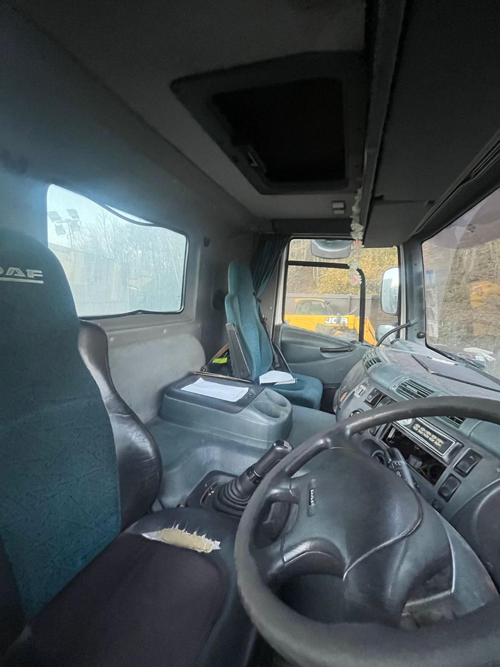 DAF 75 310 - Τράκτορας: φωτογραφία 3 DAF 75 310 - Τράκτορας: φωτογραφία 3