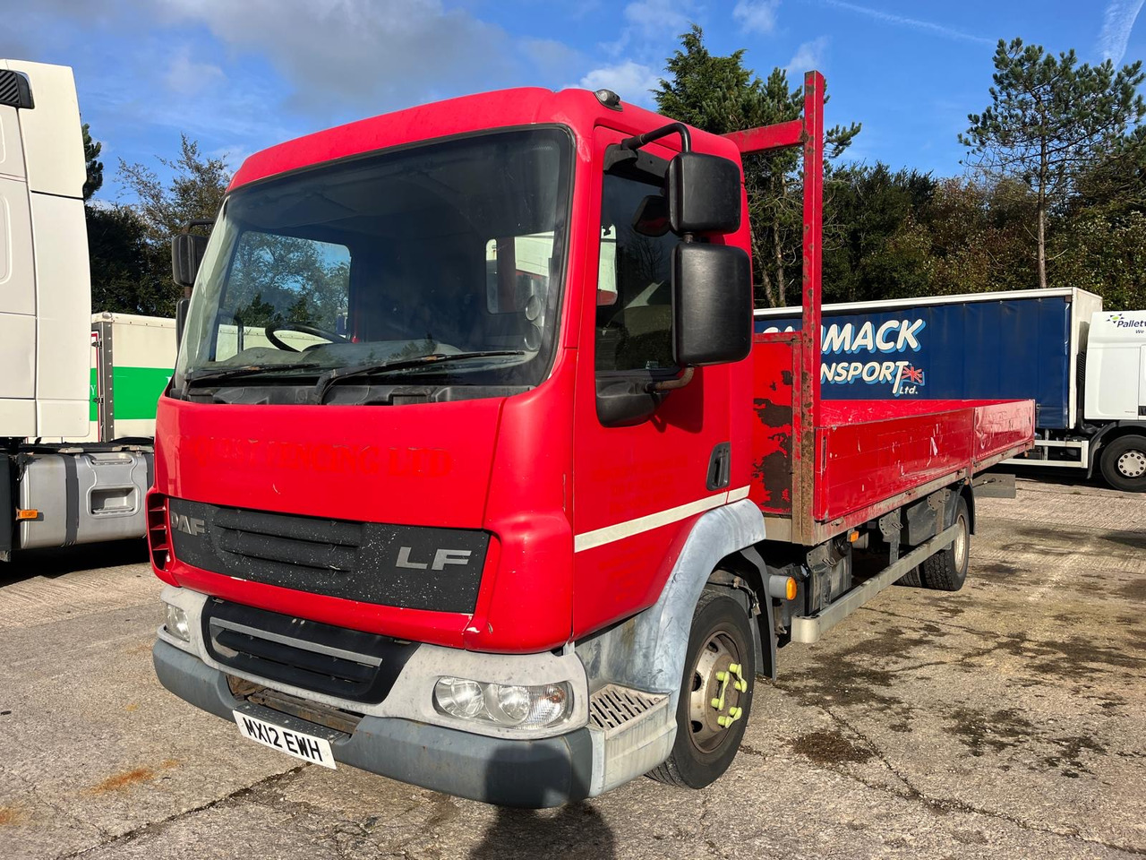 DAF LF 45 160 - Φορτηγό με ανοιχτή καρότσα: φωτογραφία 2 DAF LF 45 160 - Φορτηγό με ανοιχτή καρότσα: φωτογραφία 2
