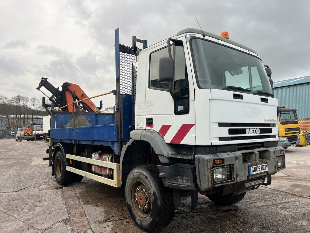 Iveco EuroTrakker 180E27 4x4 Rigid - Φορτηγό με ανοιχτή καρότσα: φωτογραφία 2 Iveco EuroTrakker 180E27 4x4 Rigid - Φορτηγό με ανοιχτή καρότσα: φωτογραφία 2