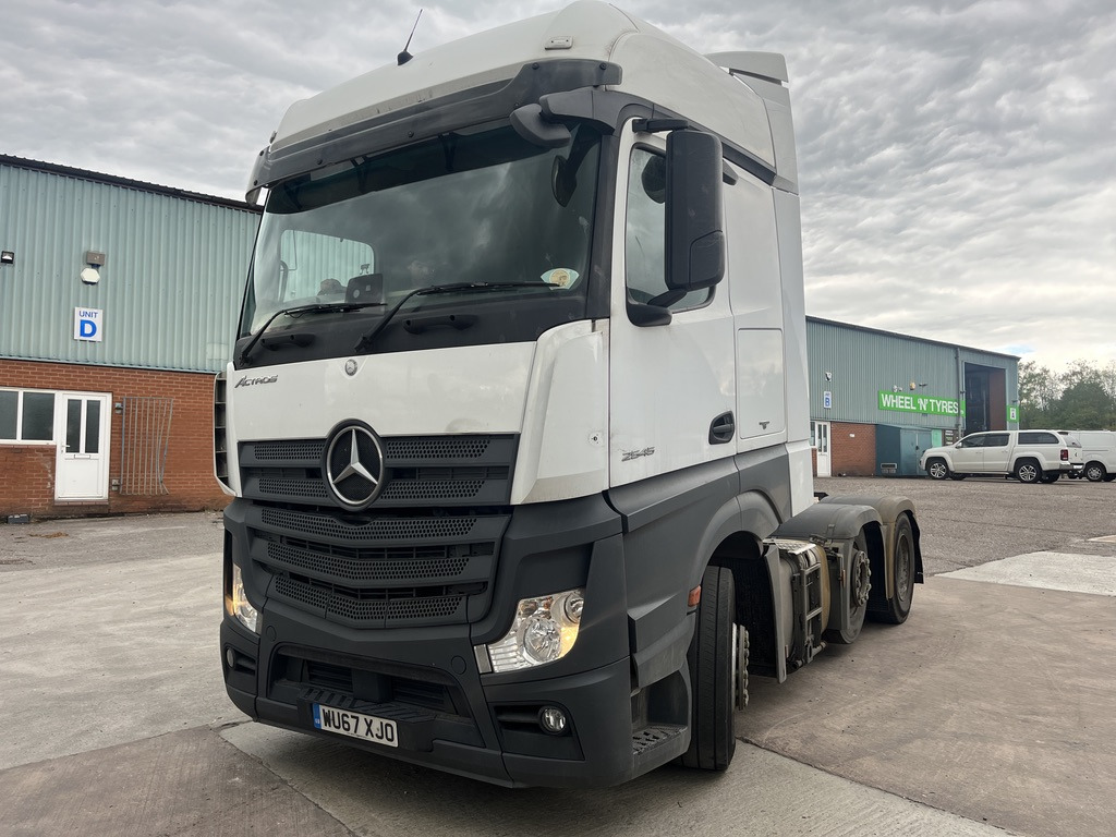 Mercedes Actros 2545 6x2 Tractor Unit - Τράκτορας: φωτογραφία 1 Mercedes Actros 2545 6x2 Tractor Unit - Τράκτορας: φωτογραφία 1