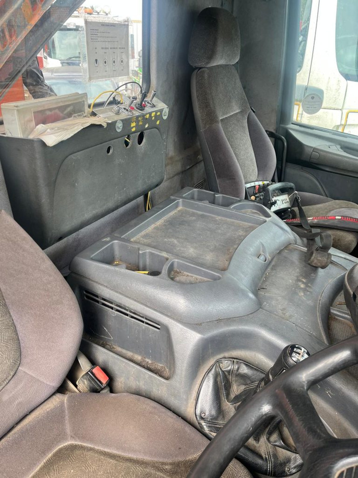 Μίσθωση Scania 94D 260 6x2 Rigid Scania 94D 260 6x2 Rigid: φωτογραφία 9 Μίσθωση Scania 94D 260 6x2 Rigid Scania 94D 260 6x2 Rigid: φωτογραφία 9