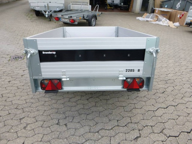 Brenderup Tieflader 2205AUB750 Alu 2030 x 1280 x 400 mm - Ρυμούλκες αυτοκίνητο: φωτογραφία 4 Brenderup Tieflader 2205AUB750 Alu 2030 x 1280 x 400 mm - Ρυμούλκες αυτοκίνητο: φωτογραφία 4