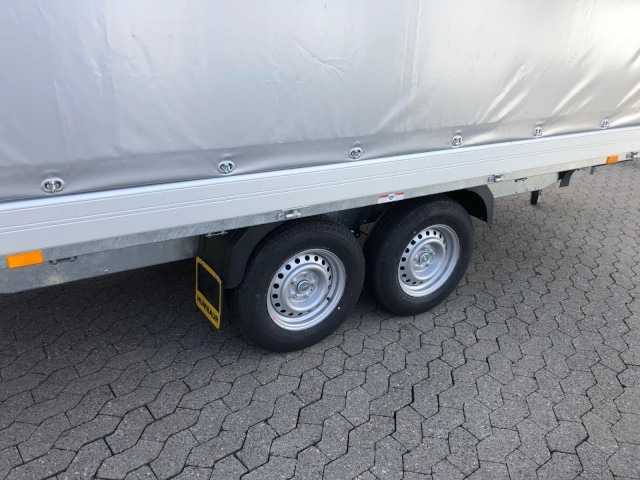 Humbaur HT 354121 Hochlader mit Hochplane 220 cm, 100 km/h 3,5 to. 4100 x 2100 x 350 mm - Ρυμούλκες αυτοκίνητο: φωτογραφία 5 Humbaur HT 354121 Hochlader mit Hochplane 220 cm, 100 km/h 3,5 to. 4100 x 2100 x 350 mm - Ρυμούλκες αυτοκίνητο: φωτογραφία 5
