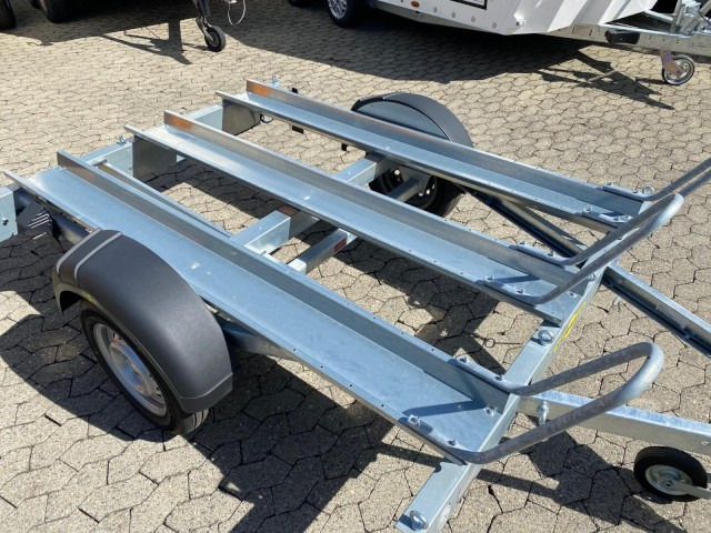 Humbaur Motorradanhänger HM 752113, 100 km/h 0,75 t. 2095 x 1365 x 70 mm - Τρέιλερ μοτοσυκλετών: φωτογραφία 3 Humbaur Motorradanhänger HM 752113, 100 km/h 0,75 t. 2095 x 1365 x 70 mm - Τρέιλερ μοτοσυκλετών: φωτογραφία 3
