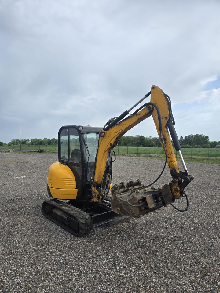 JCB 8026 CTS - Μίνι εκσκαφέας: φωτογραφία 1 JCB 8026 CTS - Μίνι εκσκαφέας: φωτογραφία 1