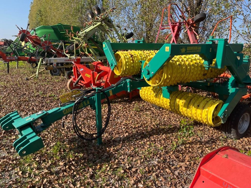 Agromerkur Cambridge 5.4 - Φρεζοσβαρνα: φωτογραφία 3 Agromerkur Cambridge 5.4 - Φρεζοσβαρνα: φωτογραφία 3