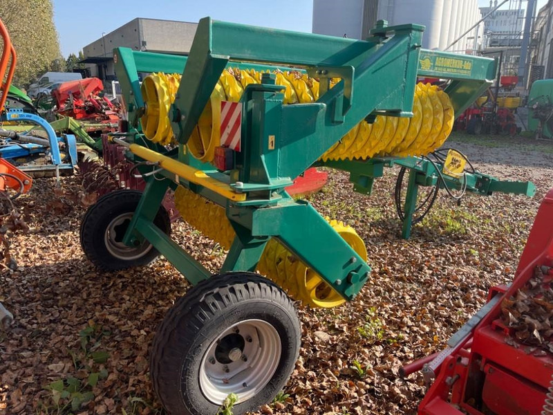 Agromerkur Cambridge 5.4 - Φρεζοσβαρνα: φωτογραφία 5 Agromerkur Cambridge 5.4 - Φρεζοσβαρνα: φωτογραφία 5