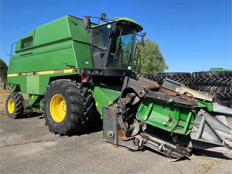 John Deere 2058 - Θεριζοαλωνιστική μηχανή: φωτογραφία 3 John Deere 2058 - Θεριζοαλωνιστική μηχανή: φωτογραφία 3