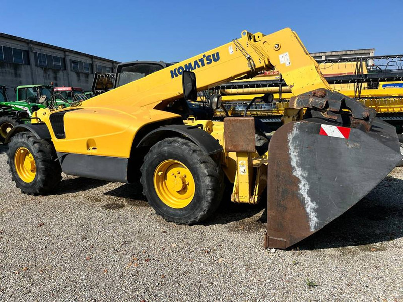 Komatsu WH 713 - Τηλεσκοπικός φορτωτής: φωτογραφία 1 Komatsu WH 713 - Τηλεσκοπικός φορτωτής: φωτογραφία 1