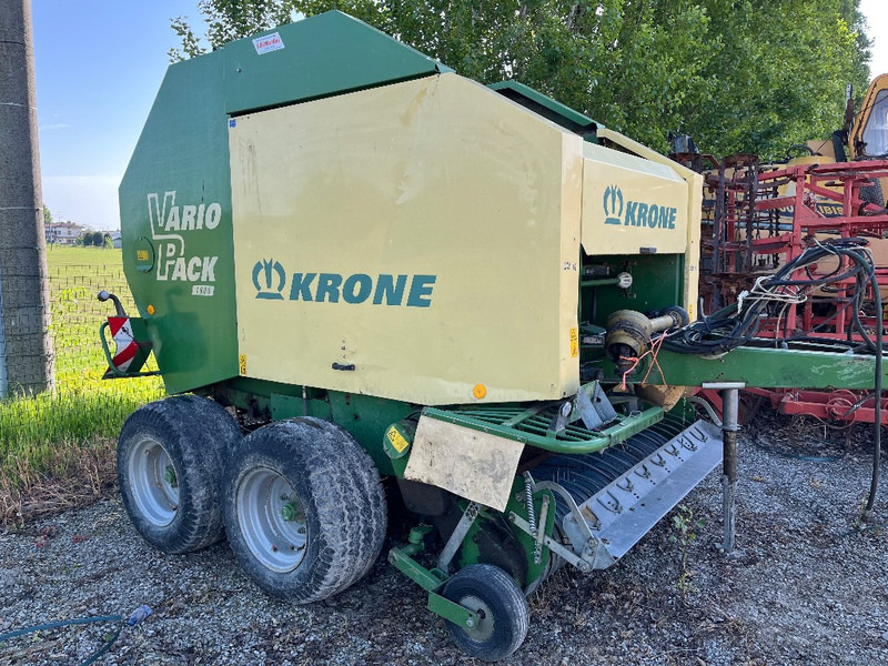 Krone Vario Pack 1800 - Χορτοδετική μηχανή στρόγγυλης μπάλας: φωτογραφία 1 Krone Vario Pack 1800 - Χορτοδετική μηχανή στρόγγυλης μπάλας: φωτογραφία 1