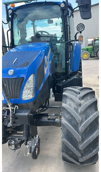 New Holland T 5.105 Smart Trax - Τρακτέρ: φωτογραφία 1 New Holland T 5.105 Smart Trax - Τρακτέρ: φωτογραφία 1