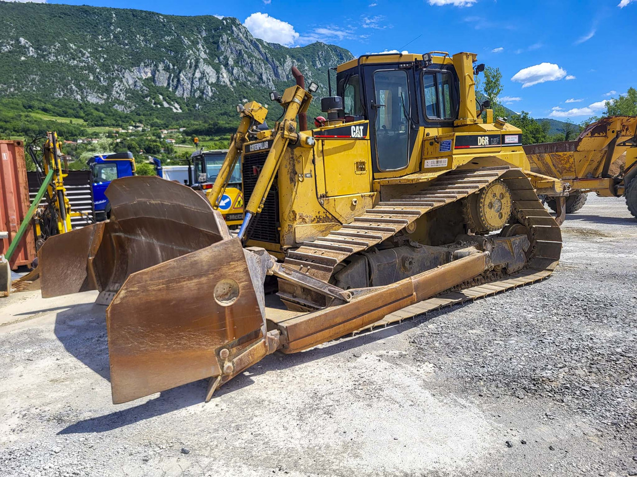 CATERPILLAR D6R - Μπουλντόζα: φωτογραφία 1 CATERPILLAR D6R - Μπουλντόζα: φωτογραφία 1