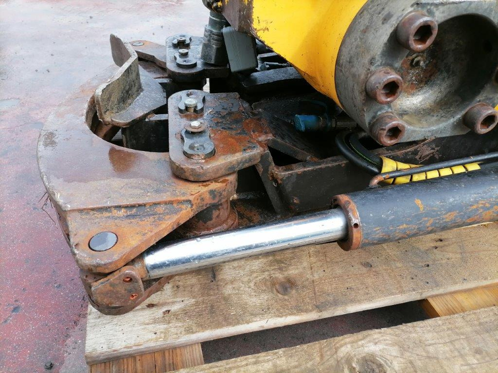 Engcon EC30 Volvo S2 - Σύστημα tiltrotator: φωτογραφία 5 Engcon EC30 Volvo S2 - Σύστημα tiltrotator: φωτογραφία 5