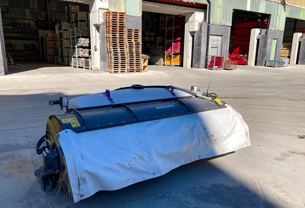 Holms SP-2,5 - Σκούπα: φωτογραφία 1 Holms SP-2,5 - Σκούπα: φωτογραφία 1