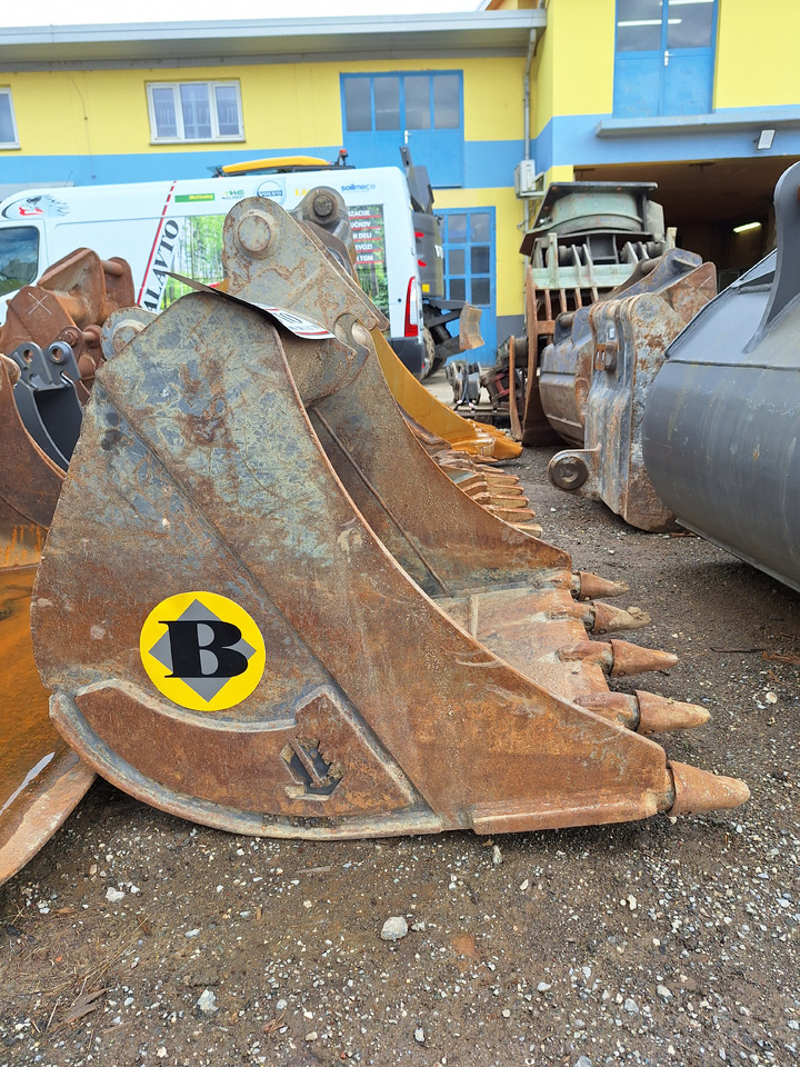 Int. equipment Verdun digging bucket 1000 mm - Κουβάς για εκσκαφέα: φωτογραφία 2 Int. equipment Verdun digging bucket 1000 mm - Κουβάς για εκσκαφέα: φωτογραφία 2