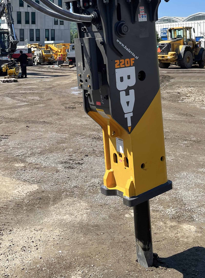 New BAT 220F - Υδραυλικό σφυρί: φωτογραφία 4 New BAT 220F - Υδραυλικό σφυρί: φωτογραφία 4