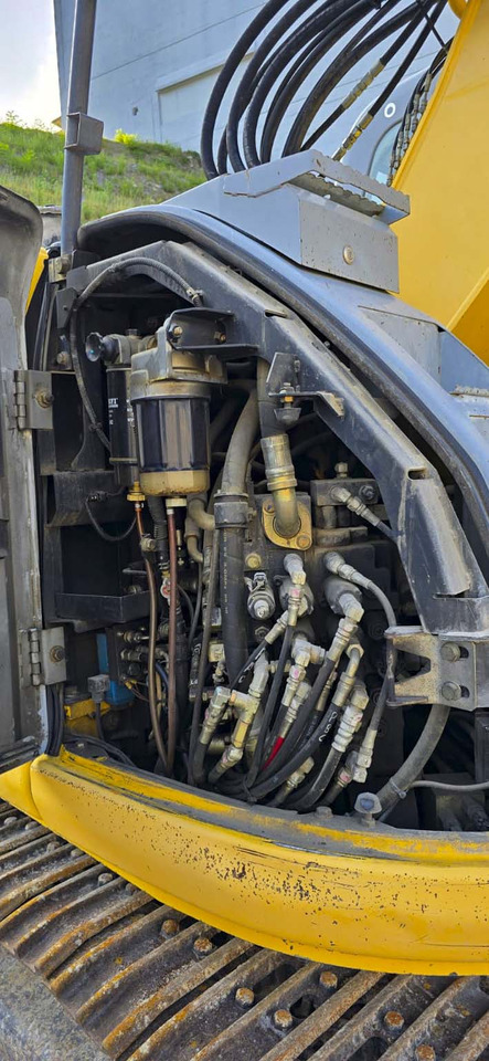 Ερπυστριοφόρος εκσκαφέας New Holland Kobelco E150B: φωτογραφία 26