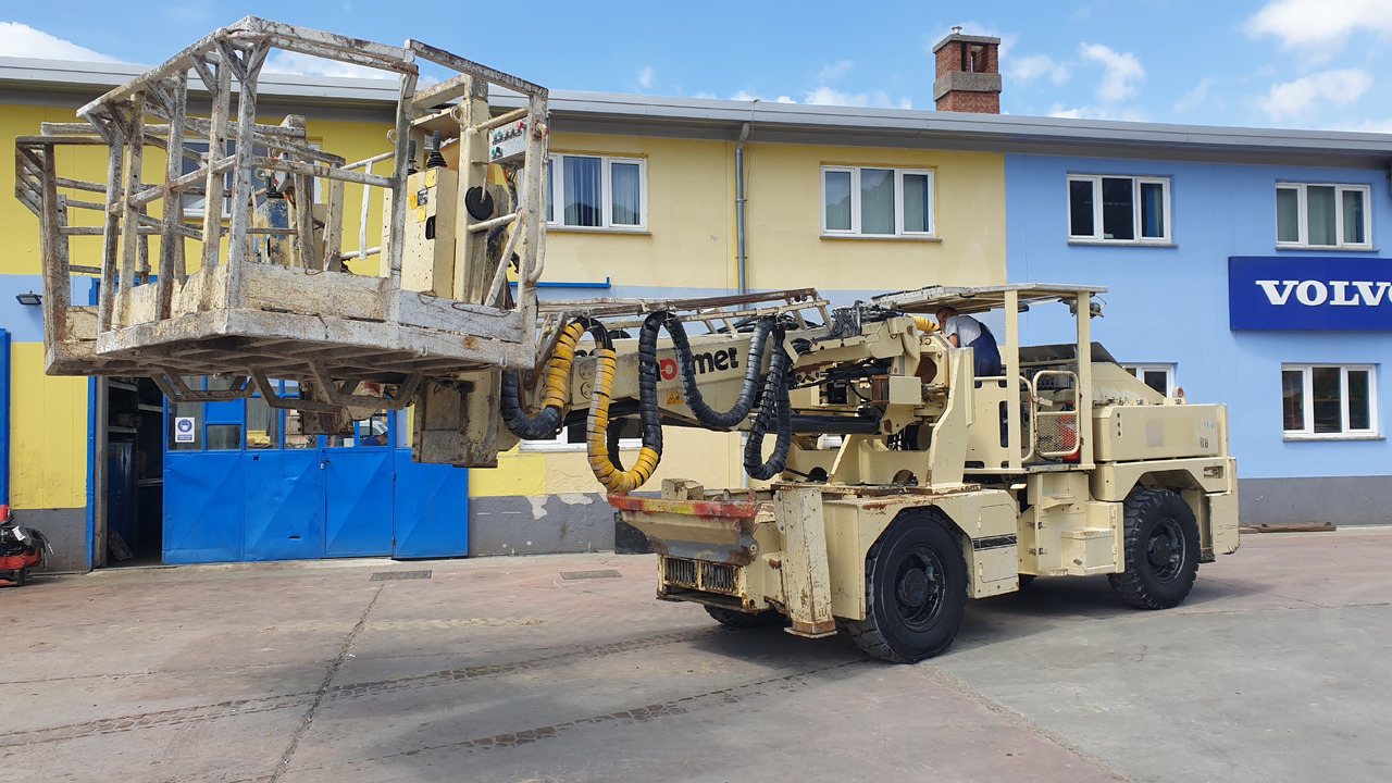 Normet Himec 9905 BT - Μηχάνημα ορυχείων: φωτογραφία 1 Normet Himec 9905 BT - Μηχάνημα ορυχείων: φωτογραφία 1