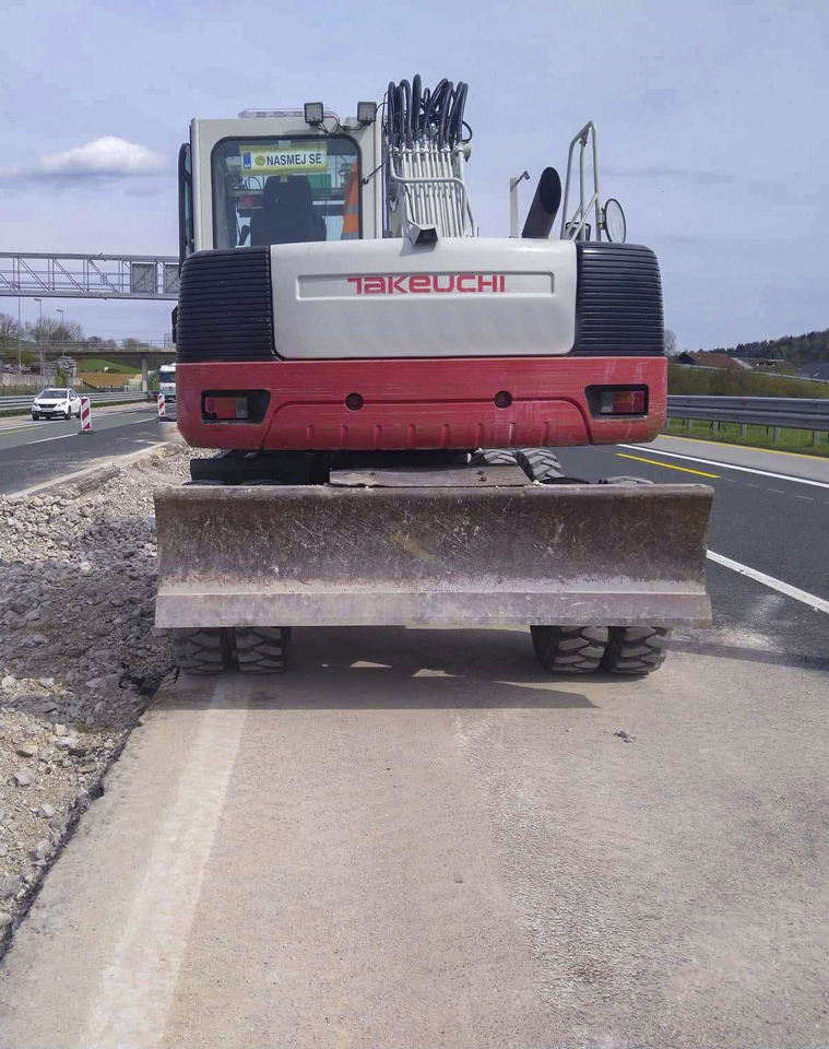 TAKEUCHI TB1160W - Τροχοφόρος εκσκαφέας: φωτογραφία 5 TAKEUCHI TB1160W - Τροχοφόρος εκσκαφέας: φωτογραφία 5