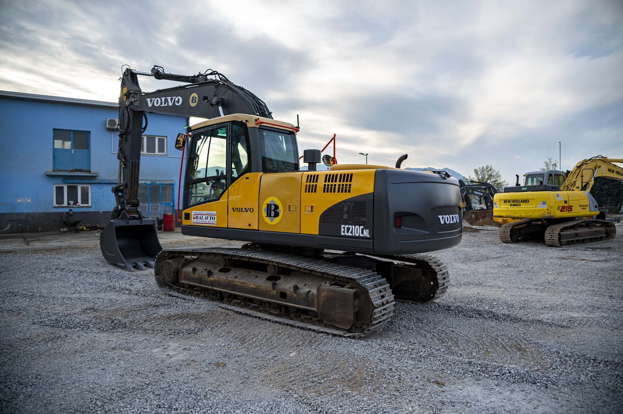 VOLVO EC210CNL - Ερπυστριοφόρος εκσκαφέας: φωτογραφία 4 VOLVO EC210CNL - Ερπυστριοφόρος εκσκαφέας: φωτογραφία 4